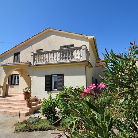 Apartment Pampas Omišalj Exterior foto